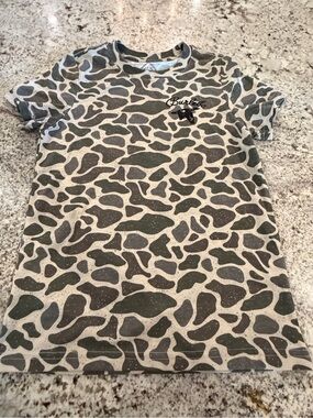 Burlebo Kids' Green Camo Short-Sleeve Tee